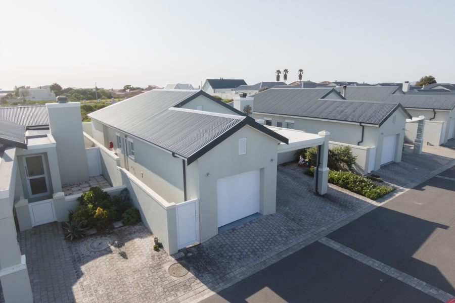 2 Bedroom Property for Sale in Yzerfontein Western Cape